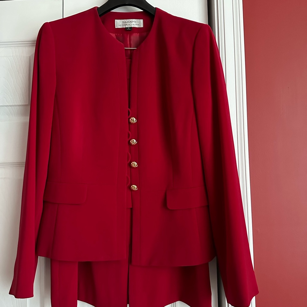 Tahari Suit